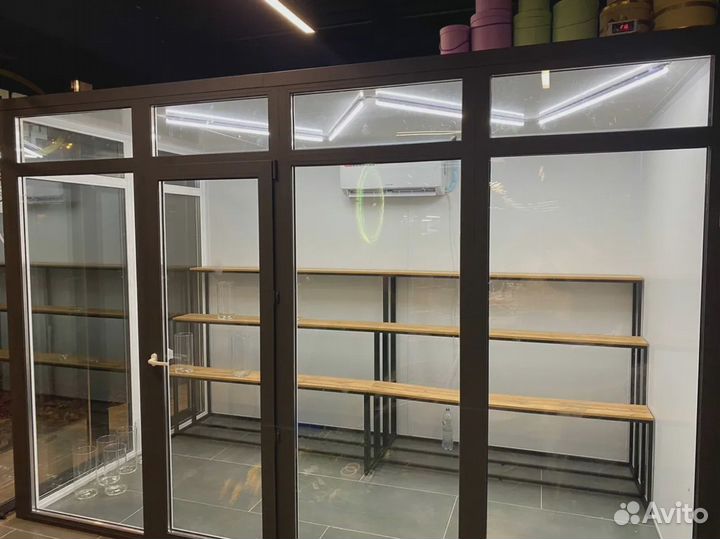 Холодильная камера для цветов, холодильная витрина