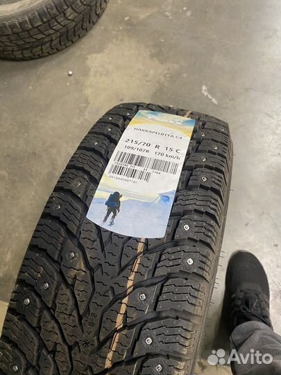 Nokian Tyres Hakkapeliitta C4 215/70 R15 107R