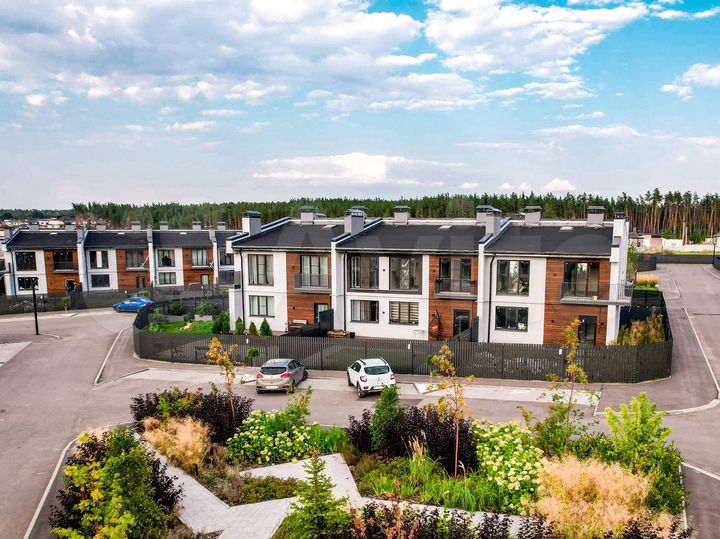 Таунхаус 123 м² на участке 2,5 сот.