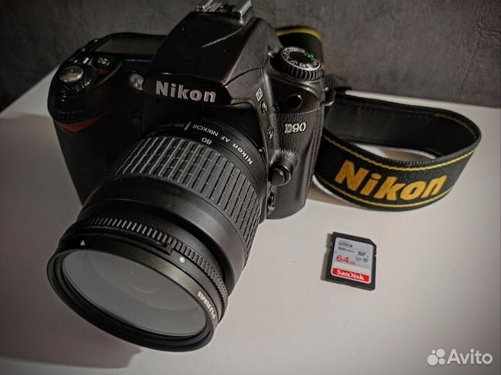 Фотоаппарат Nikon D90