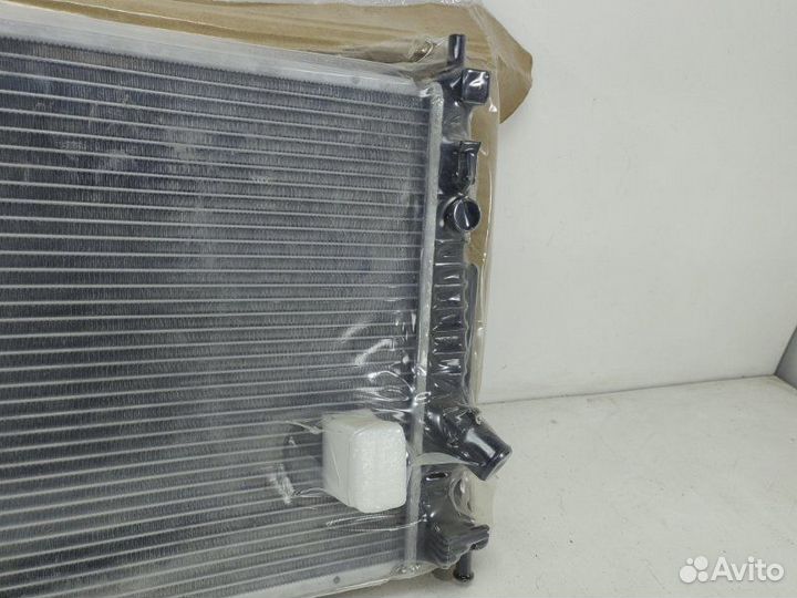 Радиатор охлаждения двигателя Mazda 3 B4164S3 2009