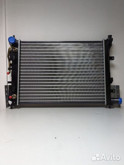 Радиатор охлаждения Kia Rio 4 2017-2023