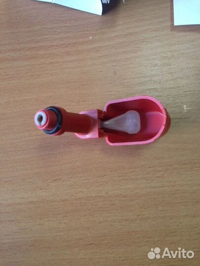 Поилки ниппельные, микрочашечн,вакуумные для птиц