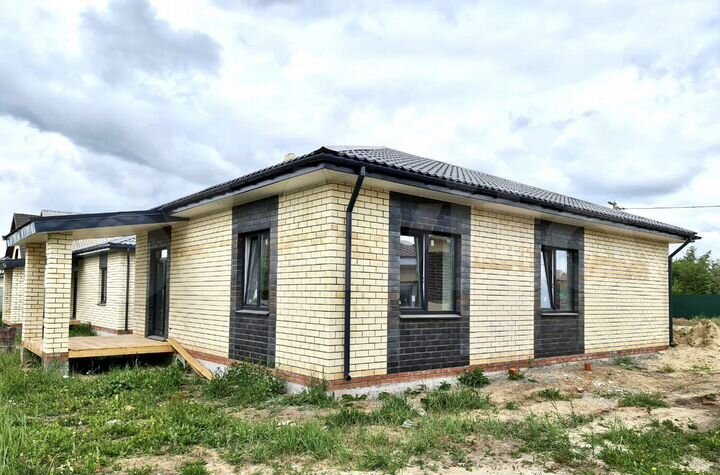 Дом 130 м² на участке 5 сот.
