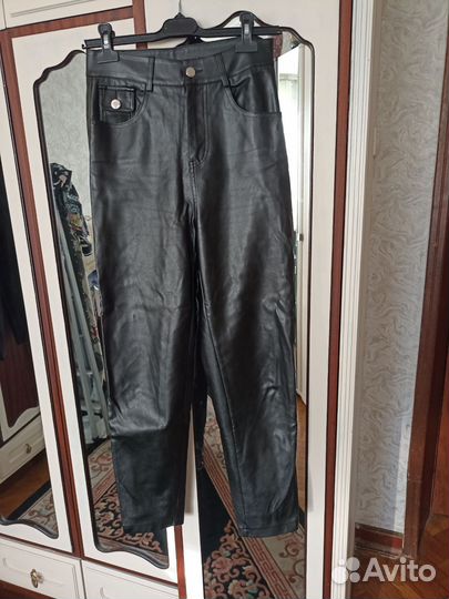 Кожаные брюки женские 4244