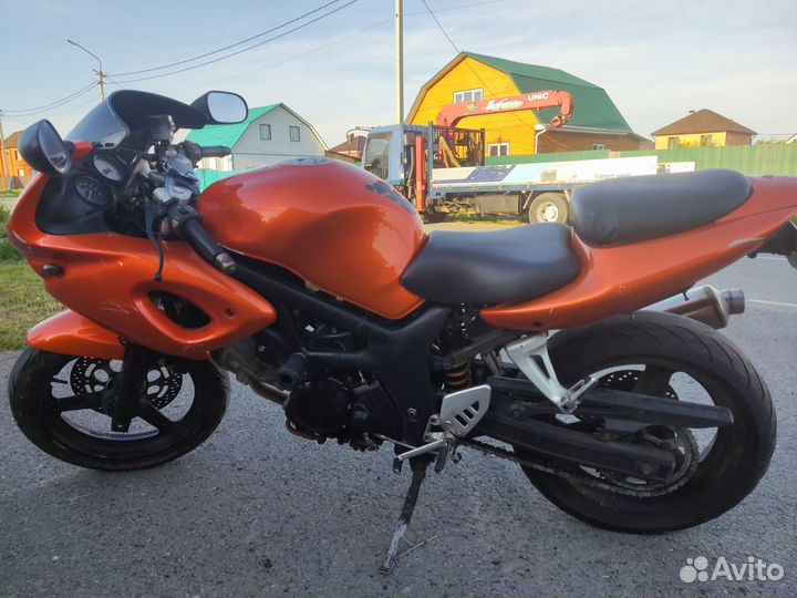 Продам мотоцикл Suzuki sv400s