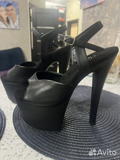 Стрипы pleaser двойки 39