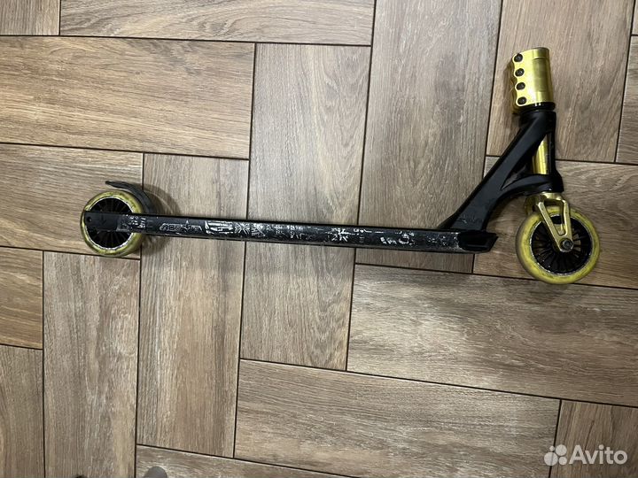 Трюковой самокат кастом