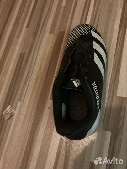 Бутсы adidas predator