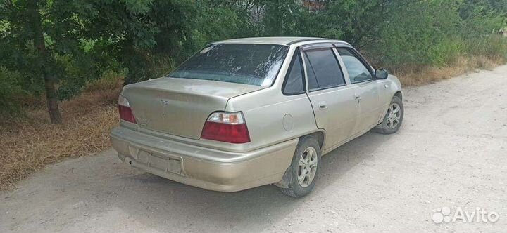 Крышка багажника Дэо нексия