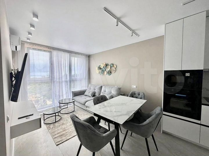 2-к. квартира, 40 м², 8/19 эт.