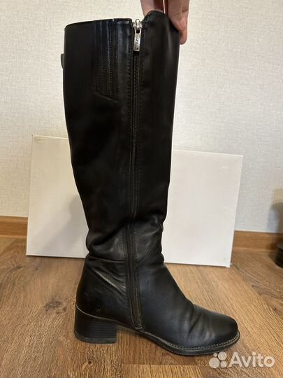 Сапоги женские