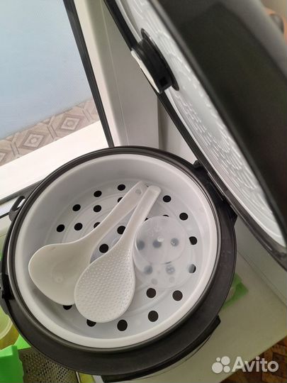 Продам мультиварку