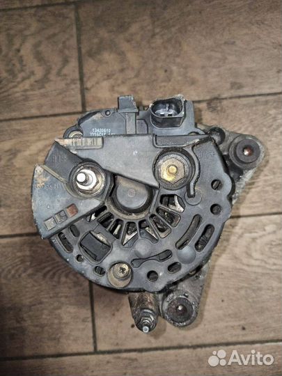 Генератор Skoda Octavia 2 (A5) 2007 13420610