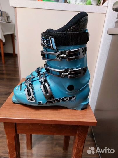 Горнолыжные ботинки детские