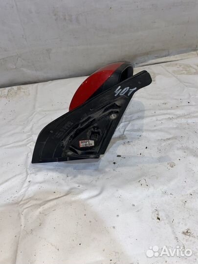 Kia Picanto 08- Зеркало правое 401