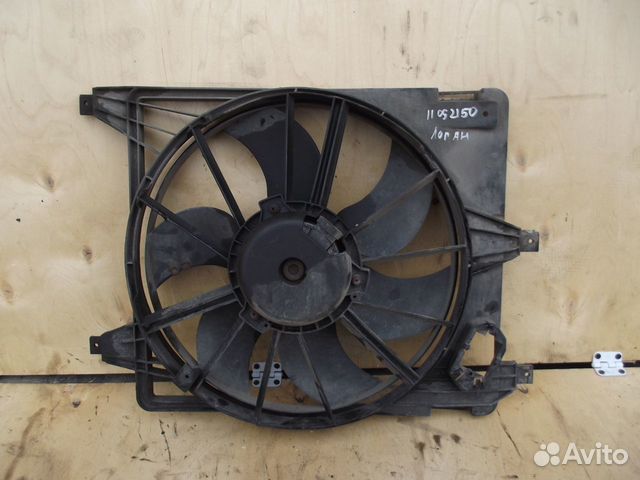 Разъем вентилятора охлаждения рено логан 2. Снять вентилятор охлаждения с логана. Снять вентилятор охлаждения с логана. Вентилятор радиатора renault logan 1. Снять вентилятор охлаждения с логана.