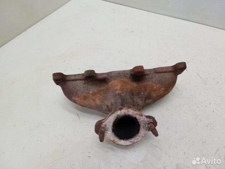 Коллектор выпускной передний Hyundai Santa Fe 1