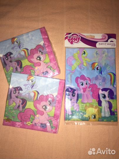 Скатерть, салфетки праздничные