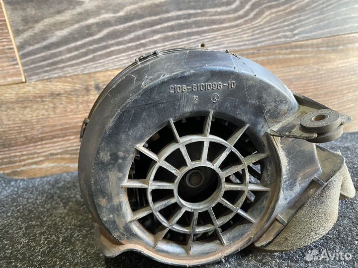 Моторчик печки Ваз 2114