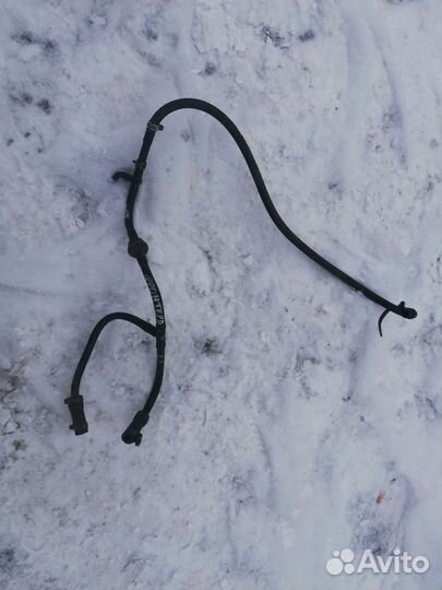 Трубка вакуумная Опель Фронтера А