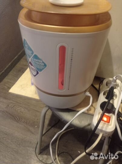 Увлажнитель воздуха huindai 4 л. 300 м л