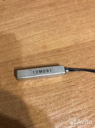 Датчик температуры конденсатора 12М091