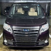 Toyota Noah 1.8 CVT, 2014, 123 000 км, с пробегом, цена 2 139 000 руб.