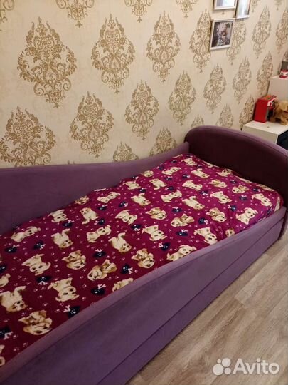 Детская кровать от 3 лет с матрасом бу