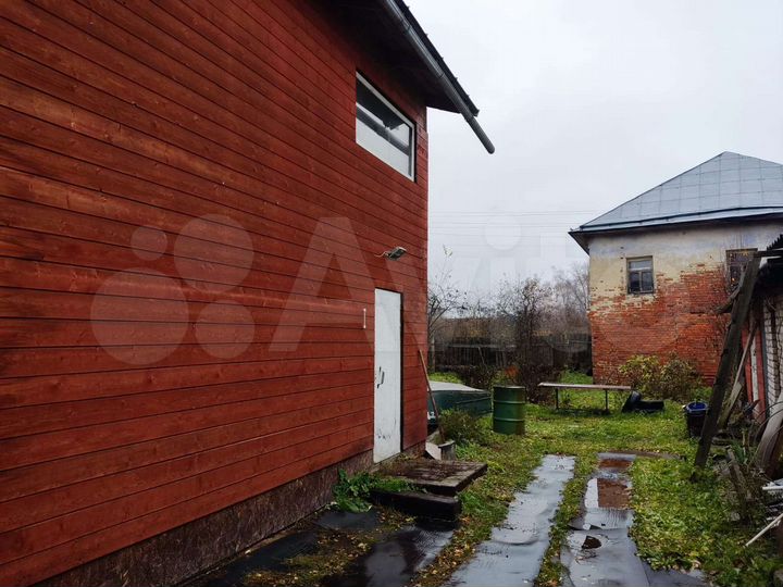 Дом 100 м² на участке 5 сот.