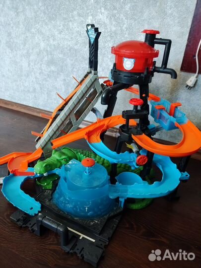 Hot wheels автомойка