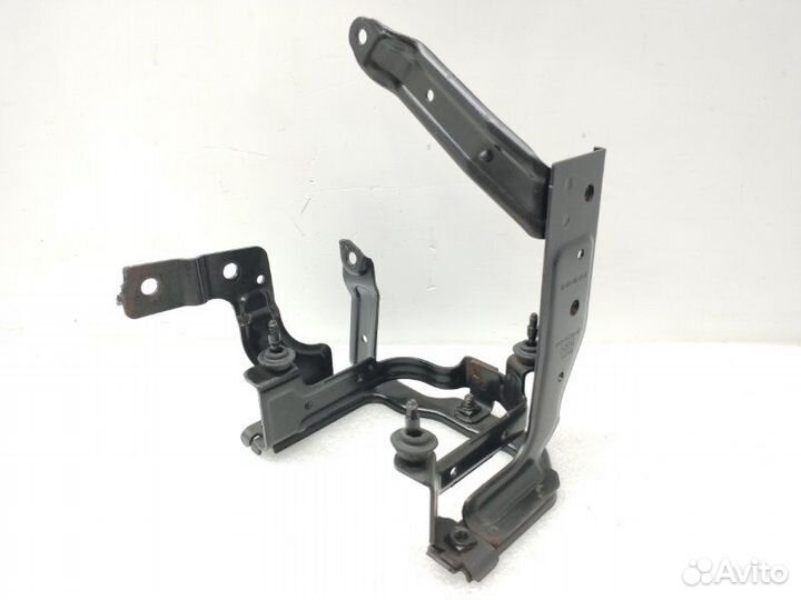 Кронштейн гидроусилителя руля Volvo S40 2006