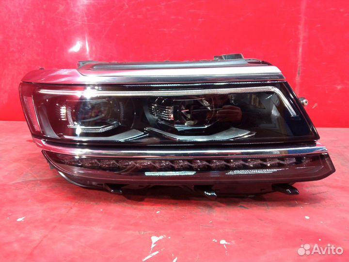 Фара LED передняя правая Volkswagen Tiguan 2