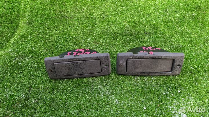 Пепельница Nissan Caravan Van VWE25 ZD30ddti 2005