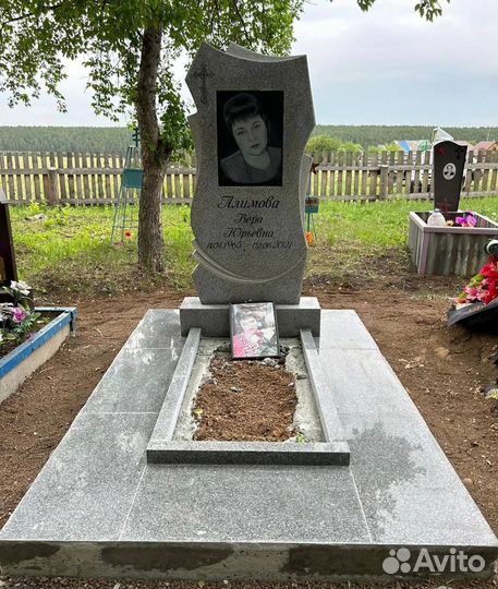 Памятники из гранита