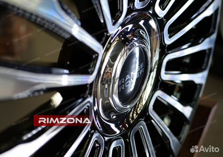 Кованые диски R22 на Range Rover