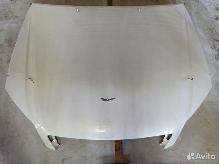 Капот Toyota Mark 2 GX110 1GFE