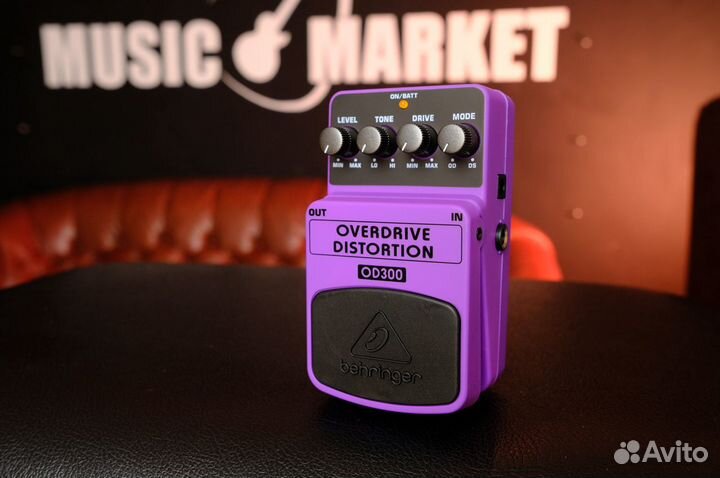 Педаль гитарная