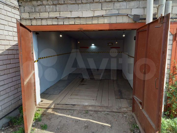Гараж, 18 м²