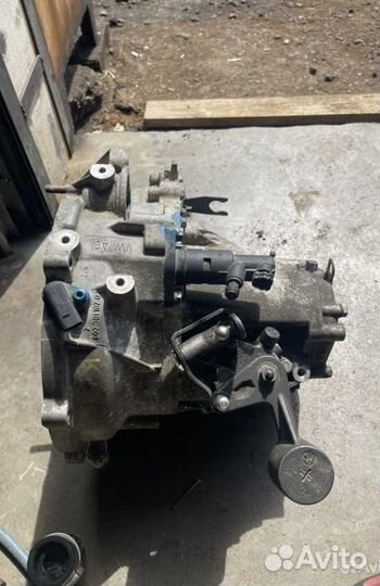 Коробка передач Skoda fabia 1.4 мpi 002301107Q