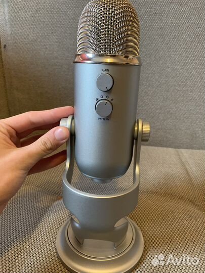 Студийный USB Микрофон blue yeti