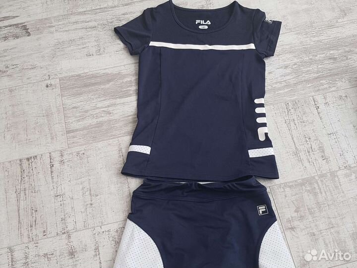 Костюм для тенниса Fila