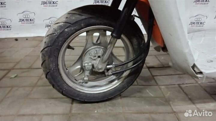 Скутер Suzuki Lets 4 Backet Мопед