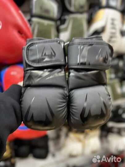 Перчатки для мма venum
