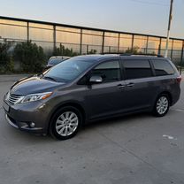 Toyota Sienna 3.5 AT, 2017, 80� 000 км, с пробегом, цена 3 100 000 руб.