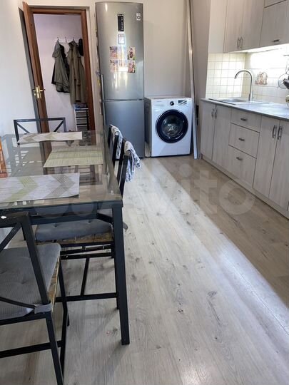 2-к. квартира, 57,6 м², 10/10 эт.