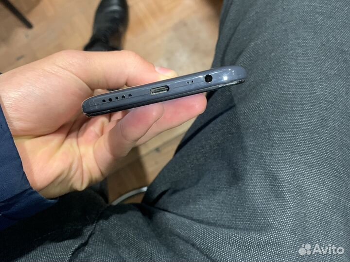 Телефон xiaomi redmi 8