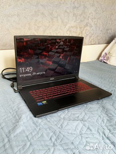 Игровой ноутбук MSI GF76 Katana i5 11400H