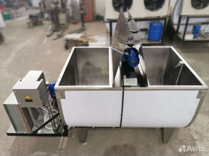 Танк охладитель молока