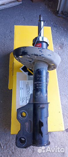 Стойка передняя правая Опель mokka